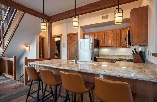 Old Town Condo | Signature Views | Hot Tub | Games