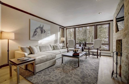 Highlands Townhomes Condo | Ski In/Ski Out Beaver Creek Residence
