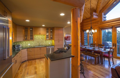 Mountain Village House | Ski in/Ski Out Lodges on Sundance 3 BR+, Log Home