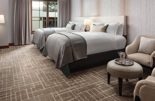 Vail Villa | Ski Vail! Thanksgiving Week 2-bedroom villa sleep 6 in superb Vail Chalet