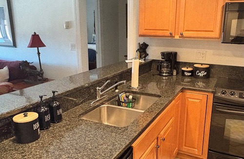 Stratton Mountain Condo | ⛷️Slope side Condo-