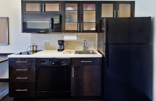 Golden Hotel | Sonesta Simply Suites Denver West Federal Center