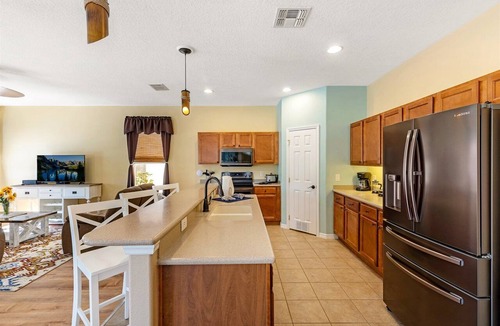 Watersong House | South facing pool and spa, gamesroom, gated community close to Disney World