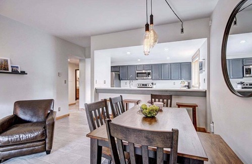 Peak 9 Condo | Spacious 2-bed, 2-bath Mountainwood 301 condo in Breckenridge, sleeps 8 guests!