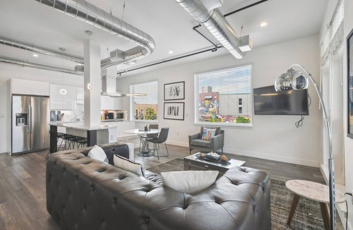 River North Art District Condo | Spacious 2BR RiNo Loft | Walk to Mission Ballroom | Red Rocks Shuttle Nearby