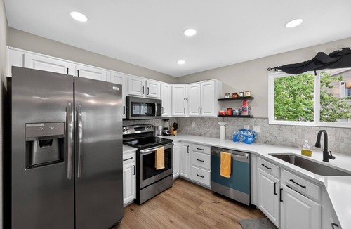 Aurora House | Spacious 4-bedroom house in Aurora, Colorado, United States
