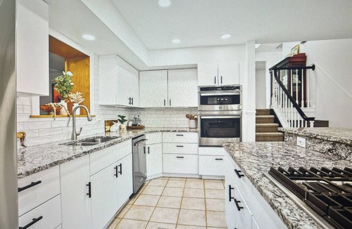 Parker House | Spacious 5-bedroom house in beautiful Parker with incredible views