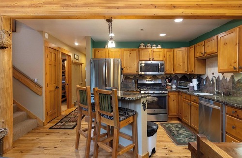 Keystone House | Spacious and Bright Keystone Townhome