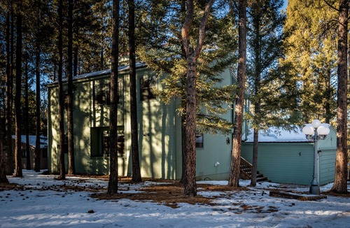 Angel Fire Cabin | Spacious Angel Fire Cabin Near Skiing, Hiking, and Fishing
