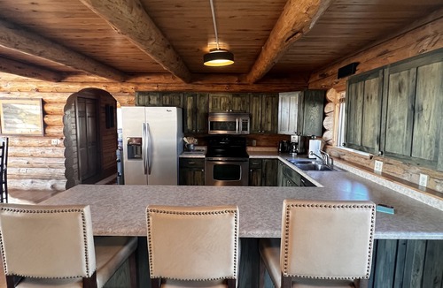 Lazear Cabin | Spacious cabin accessing all of Colorado's outdoor adventure