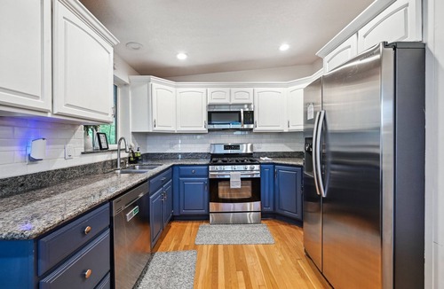 Littleton House | Spacious Cozy Family Home w/Hot Tub, Private Yard, Fire Pit