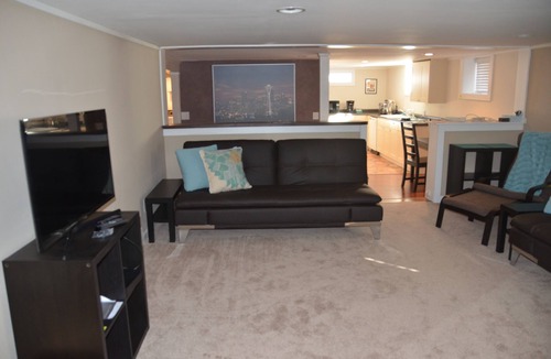 Phinney Ridge Apartment | Spacious Family-Friendly Phinney Flat Near Zoo