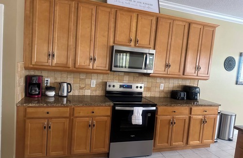 Watersong House | Spacious Orlando Getaway – Sleeps 16+! Pool, Game Room & close to Disney parks