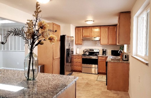 Littleton House | Spacious & Quiet Home Near DeKoevend Park
