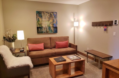 Peak 8 Resort | SPRING BREAK - SLOPESIDE Luxury Ski-in/Ski-out- Grand Colorado Peak 8 - SLEEPS 4