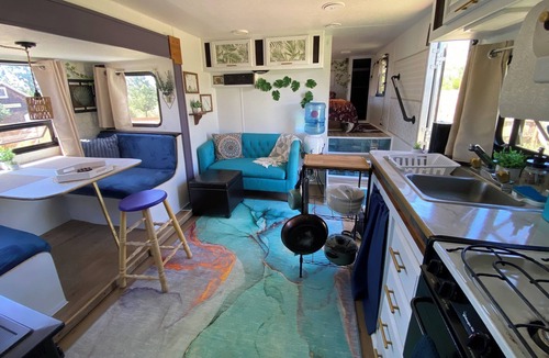 Paonia House | Stay in Grace: Beautiful Camper with World-Class Views in Wine Country of Paonia