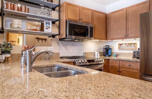 East Village at Copper Condo | Steps away from Super Bee Lift, wifi, underground parking