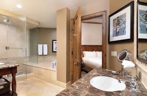 Downtown Resort | Studio Amenities, Hot Tub, Fire Pit, Aspen Core!