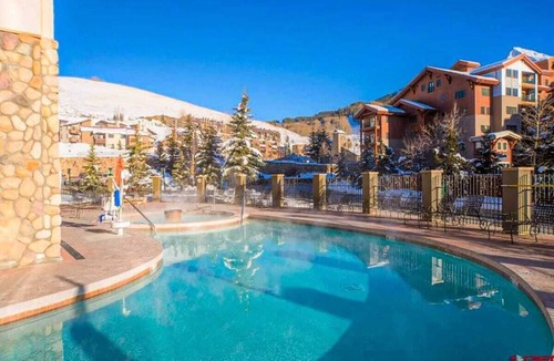 Mount Crested Butte Condo | Studio by Resort with Pool, Hot Tub, Biking Trails, Pets Okay