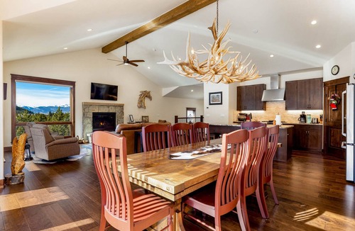 River Run House | Stunning New Luxury Townhome/Great Location/Private 2-car Garage