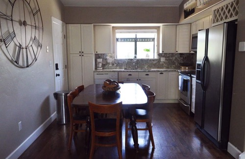 Aurora House | Stylish 3BR Aurora Home w/AC Near Denver & DIA
