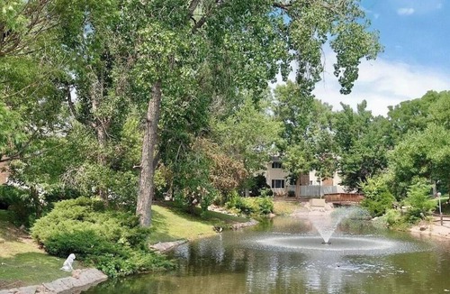 Dam East - West House | Stylish Townhome - Pond/Pool/Hot Tub/Tennis