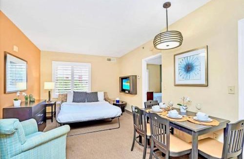 Florida Central Atlantic Coast Apartment | Suite Near Universal Studio with Hot Tub and Pool