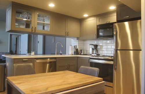 Mountain Village Condo | SUMMERTIME IN THE MOUNTAINS! 1BR/2Bth -VIEWS, garage parking, fireplace, balcony
