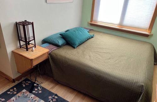 Newlands House | SunDance Special- Classic 7-BR House Near Downtown & Mts
