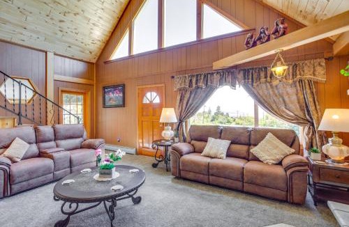 Cedaredge House | Sunny Cedaredge Home w/Mtn Views - Hike & Fish!