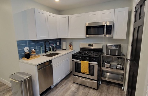 Baker Condo | Sunny, curated spot in prime Denver location