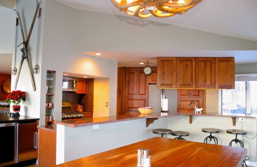 Vail House | Sunny Family Friendly Mountain Home for all seasons!