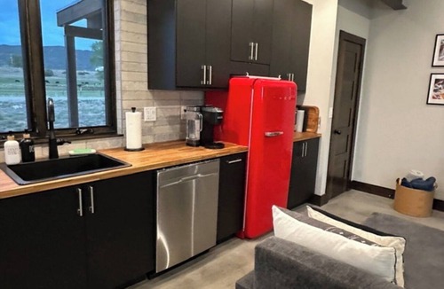 Salida House | Sunsets on Salix - Peaceful Riverside Retreat 8 Minutes to Town