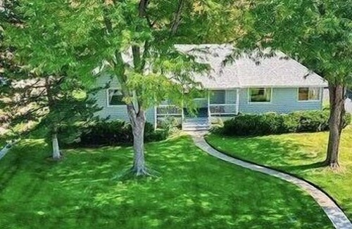 Loveland Apartment | Sweetheart City Inn! Clean&Private, centrally located, free on premise parking