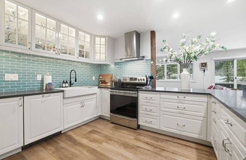 Vail Villa | The Alpine Atelier I 4BR Townhome Near Shuttle Stop
