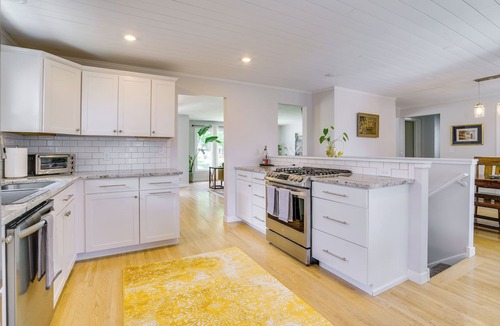 Southwest Minneapolis House | The Animal House: Curl Up and Stay Awhile
