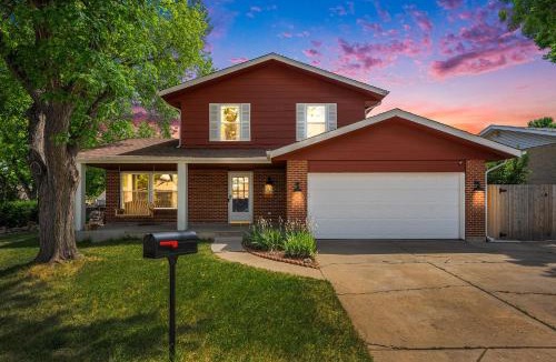 Northwest Arvada House | The Arvada Social Hot Tub & Outdoor Living
