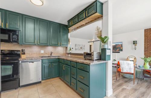 University Park House | The Aviary Near CSU with Pool, Sauna, and Gym