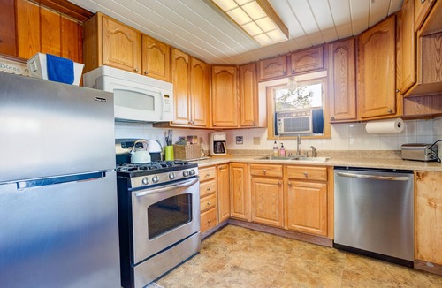 Salida Apartment | The Bird’s Nest - Creekside Cabin Retreat Near Salida & Monarch Mountain