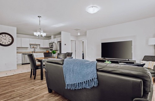Grand Junction House | The Charming GJ Townhome. Pet-Friendly!