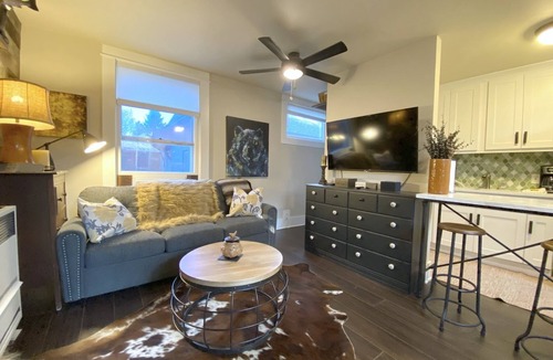 University Park House | The Chic Guest Retreat in Old Town near CSU!