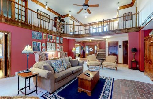 South Fork House | The Dragonfly Main House