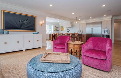 Top of the Hill House | The Elm Cottage