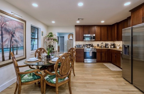 Midtown House | *THE ENCHANTED ROSE @ BEACHSIDE* Home & Pool + Last Key White Glove Service.
