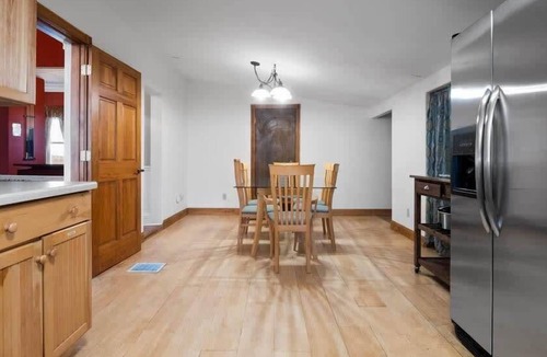 Leadville House | The Governor's Mansion — 6BR Sleeps 14, 3 Private Units, Hot Tub, Sauna