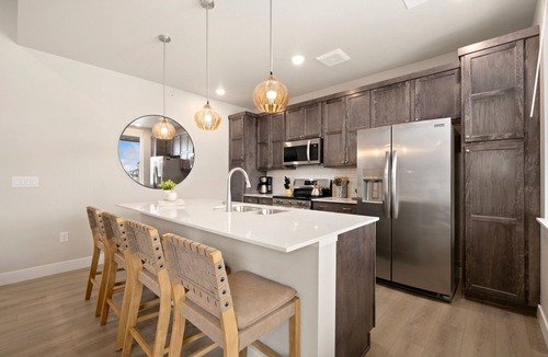 Fort Collins Condo | The Landmark | 2 King Beds, Garage & Fireplace