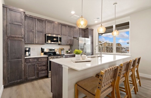 Fort Collins Condo | The Landmark | 2 King Beds, Garage & Fireplace