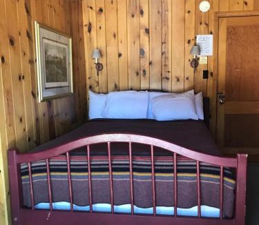 Red River Hotel | The Lodge at Red River