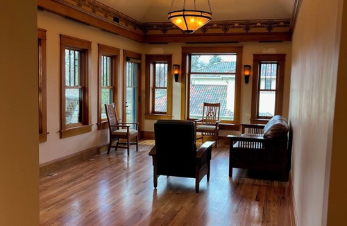 South Park Hill House | The Mayor's Manor. Timeless Arts and Crafts beauty