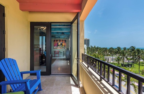 South Beach Apartment | The Netherland R5B on OceanDr